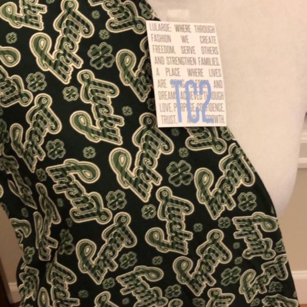 TC2 Lucky St Patrick’s Day Leggings